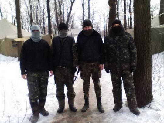 Бойцы с передовой: Зимнее обмундирование получили в середине декабря, а термобелье нам привезли волонтеры