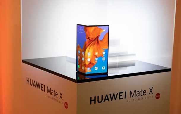 Huawei представила гибкий смартфон Mate X
