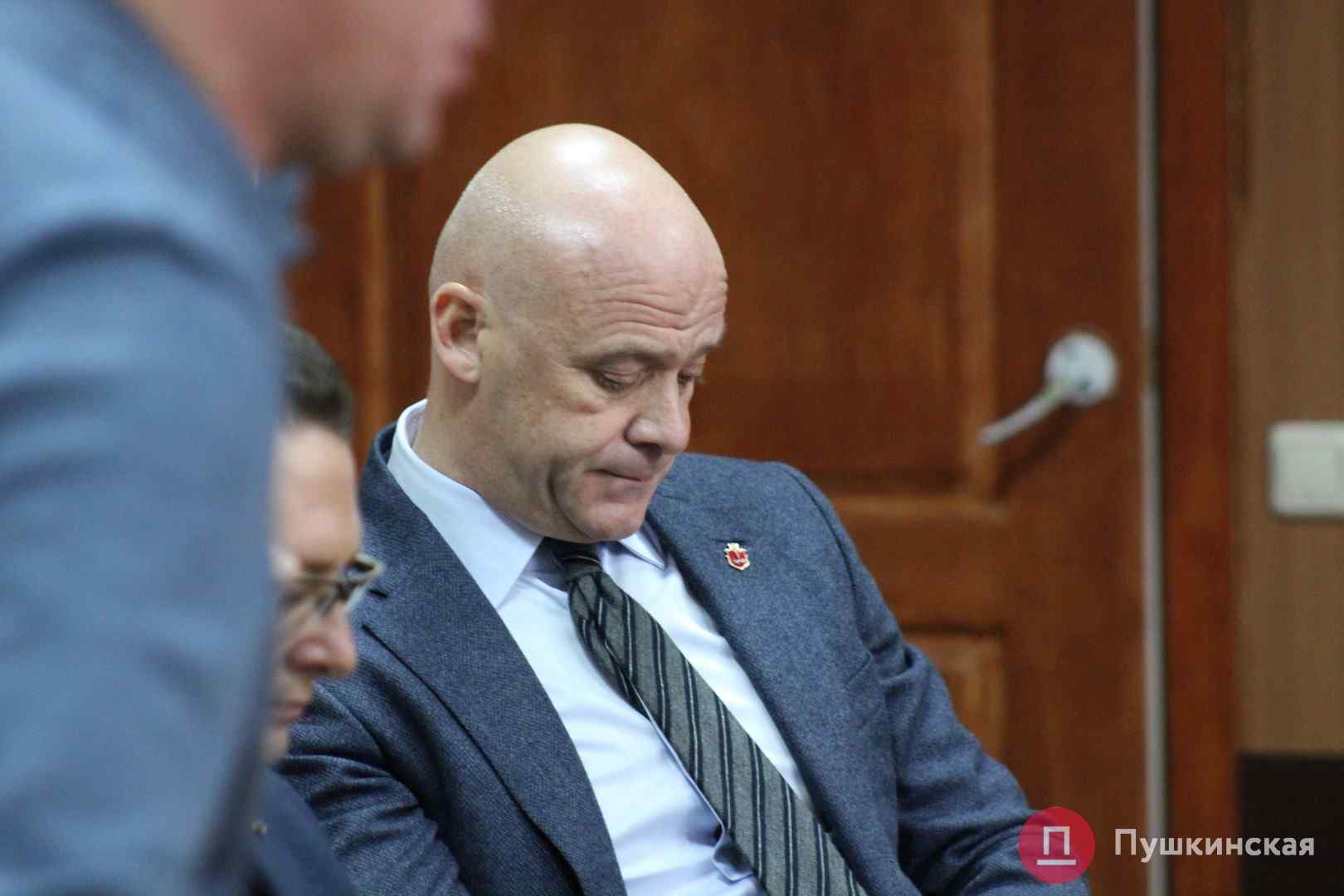 Мэр Одессы уехал в командировку, вернется 8 мая