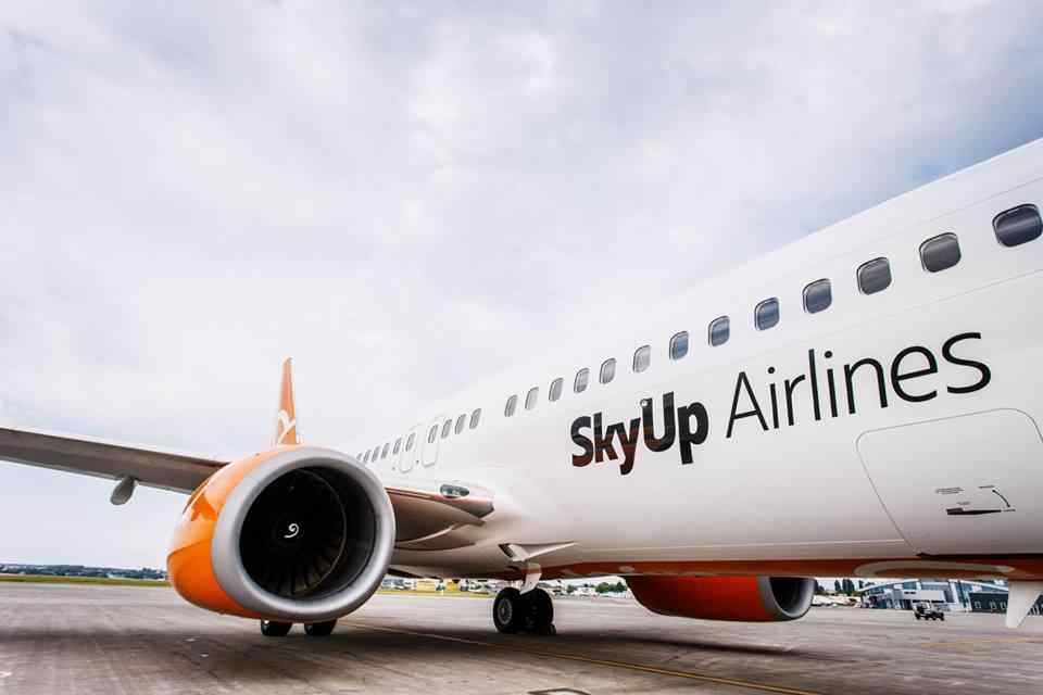 Суд приостановил лицензию SkyUp Airlines, но рейсы из Одессы еще выполняются