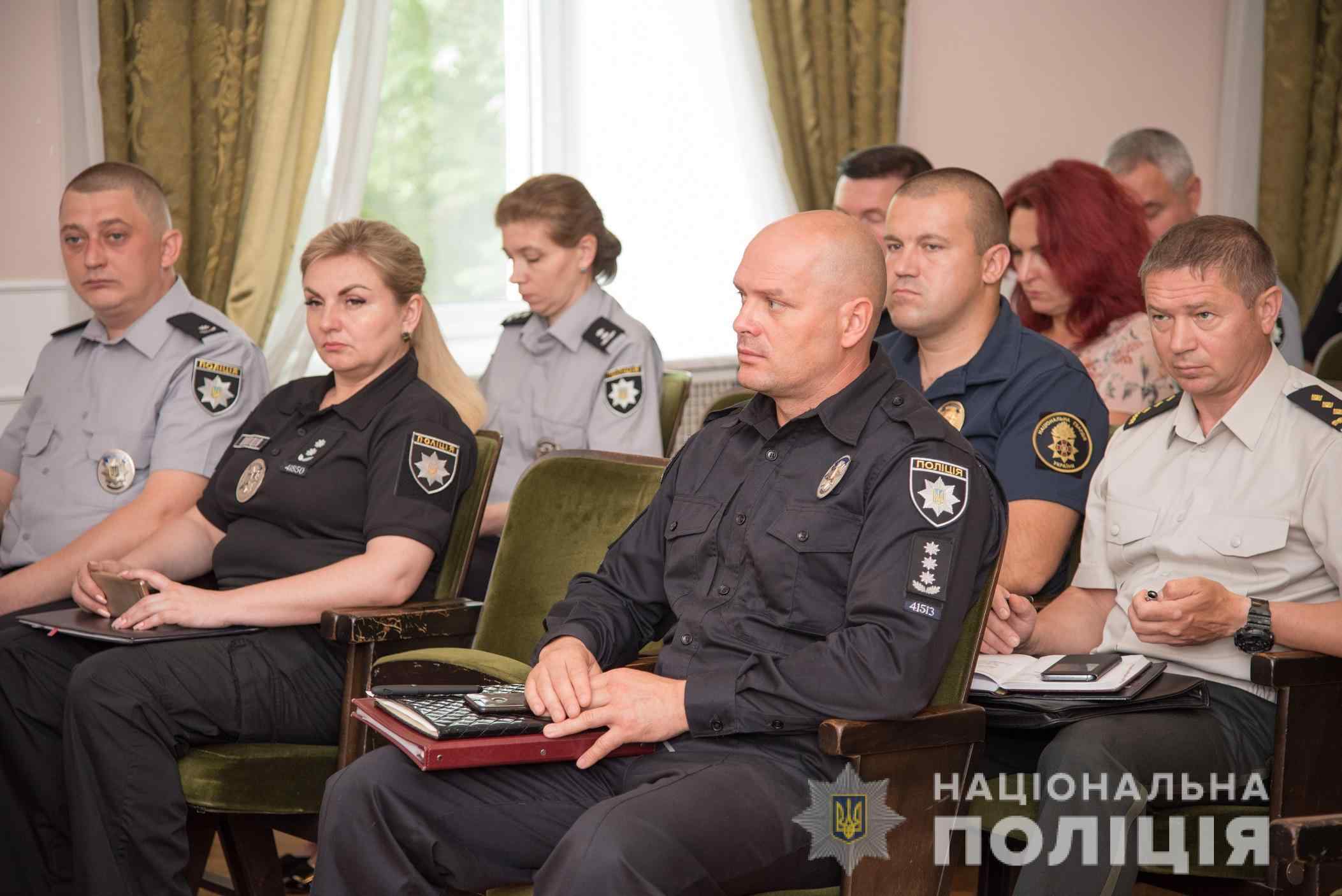 В Одесской области полиция будет охранять выпускные вечера