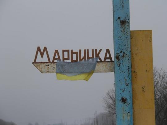 В результате обстрелов возле Марьинки ранены пятеро военных