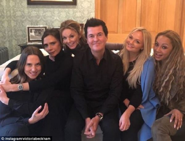 Виктория Бекхэм опровергла сообщения о воссоединении Spice Girls и предстоящем турне (фото)