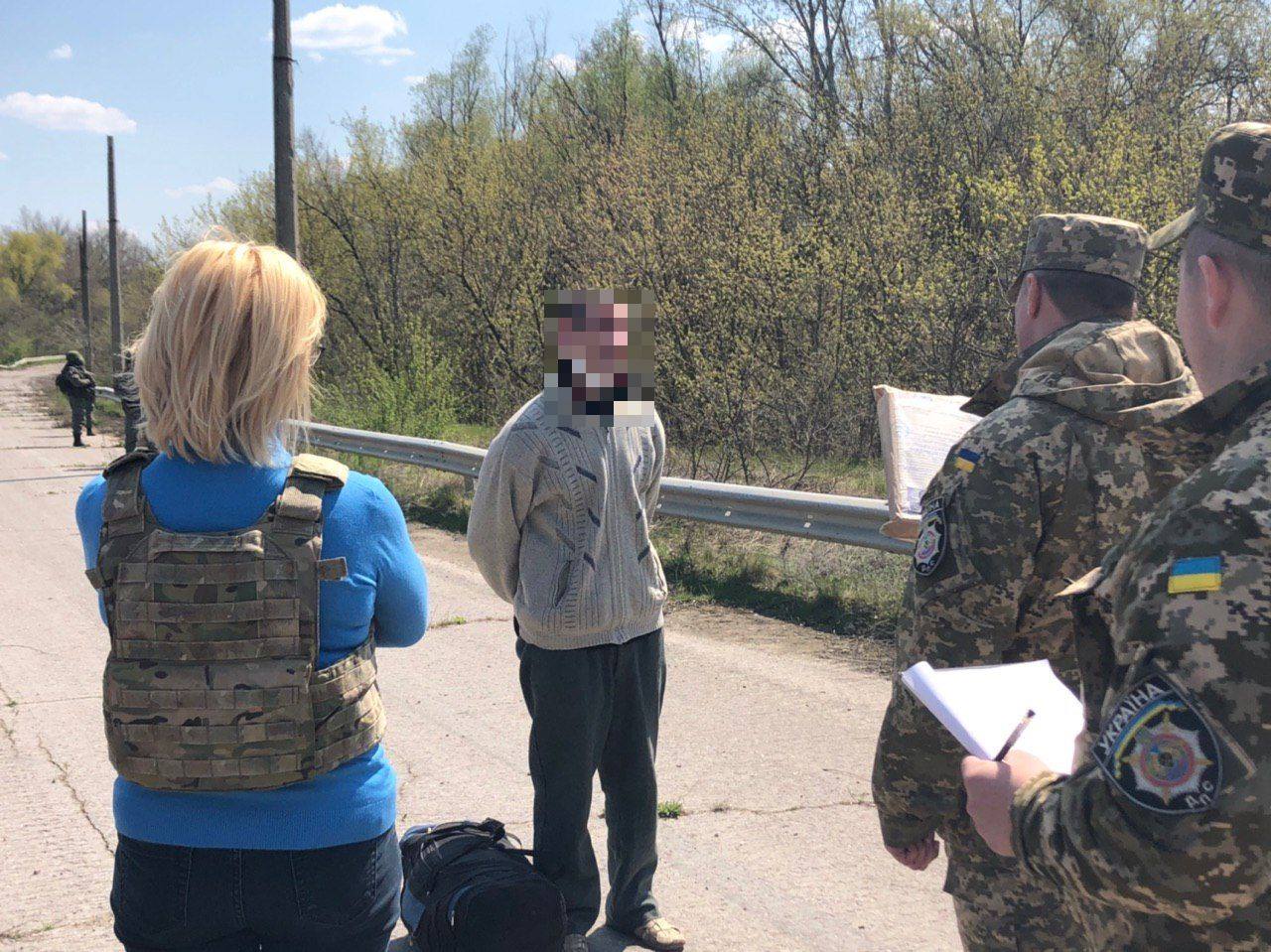 Боевики «ЛНР» передали украинской стороне еще 60 заключенных (фото)