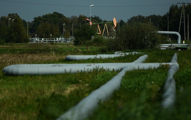 Цены на нефть упали до 61 доллара за баррель