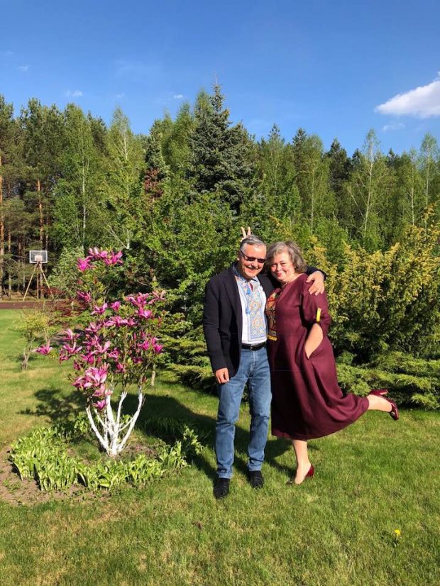 Дача та квартири дружини: якою нерухомістю володіє Анатолій Гриценко