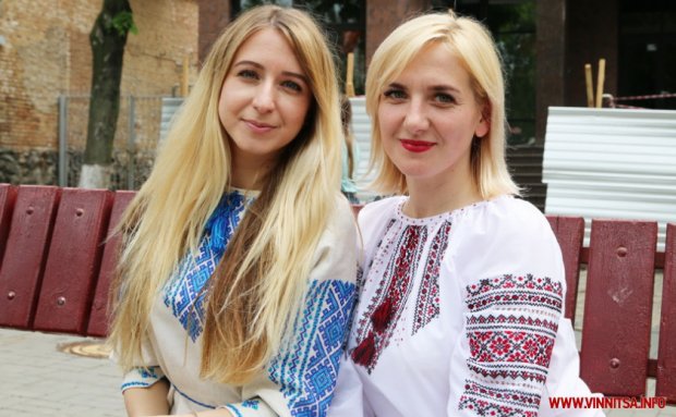 День вишиванки: як святкують українці в різних містах – неймовірні фото та відео