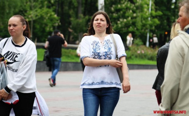 День вишиванки: як святкують українці в різних містах – неймовірні фото та відео