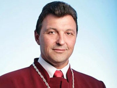 Экс-судьи времен Януковича требуют многомиллионные компенсации: детали