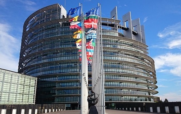 Европарламент принял резолюцию по Керченскому мосту