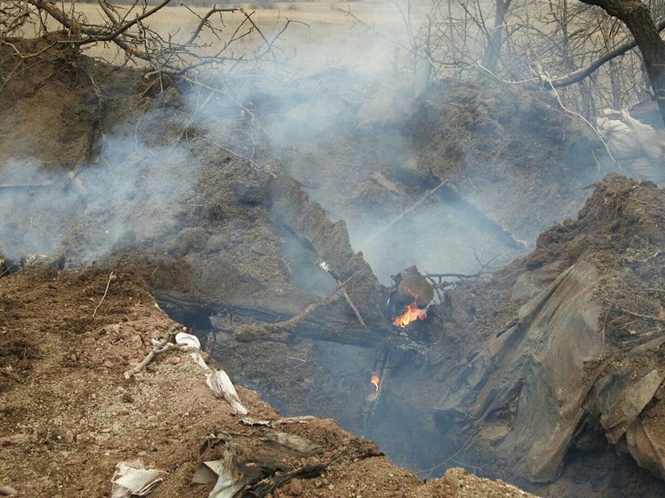 Гибель «Ведьмы» и «Деды»: командир «Донбасса» показал фото разрушенного блиндажа