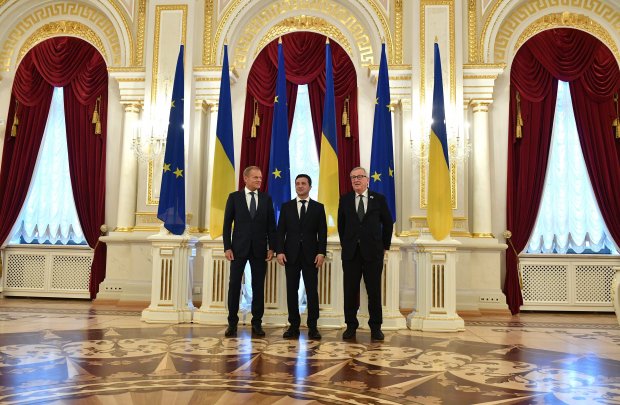 Головні новини 8 липня: скандальний телеміст NewsOne і Росія 24, саміт Україна – ЄС