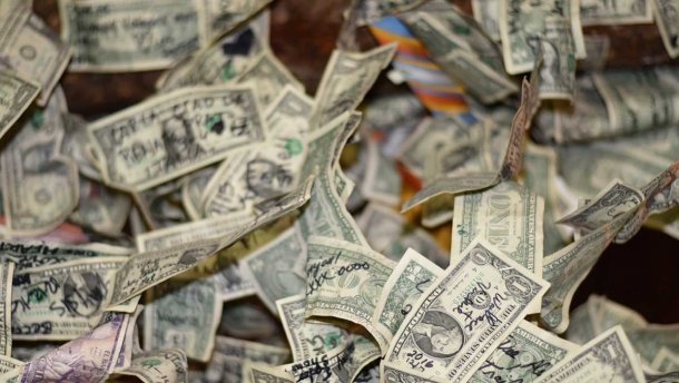 Готівковий курс валют 9 липня: гривня все більше дорожчає