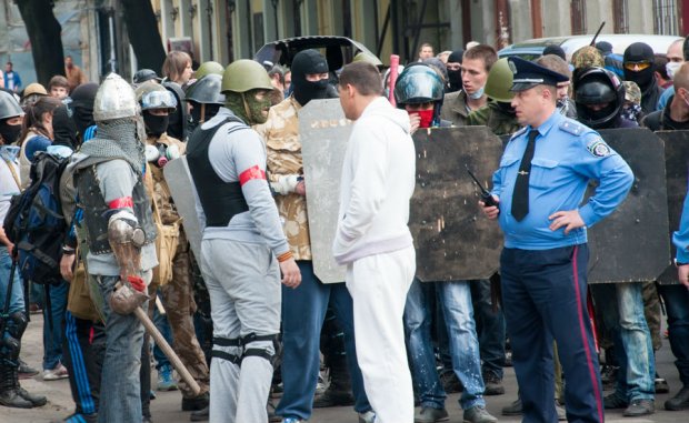 Хроніки неоголошеної війни. Третій тиждень АТО – як сепаратисти захоплювали територію України