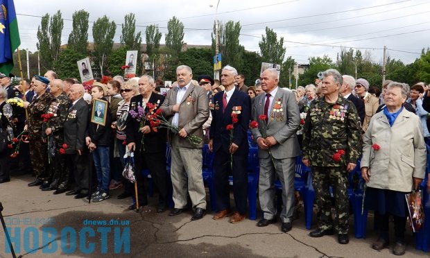 Как проходит 9 мая в Украине: первые инциденты