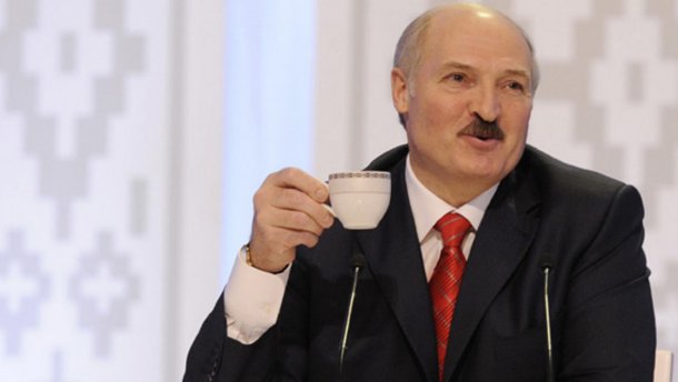 Когда погода не такая: Лукашенко пригрозил разогнать белорусский Гидрометцентр