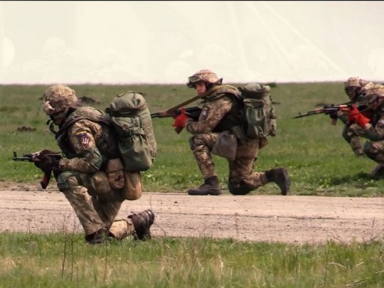 Команде Зеленского объяснили нюансы повышения зарплат военным