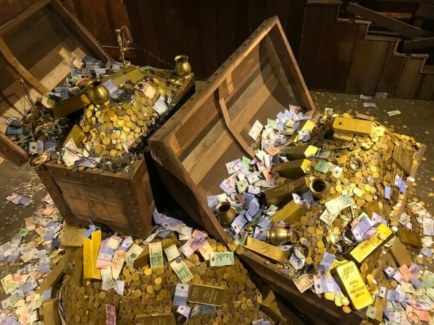 Коштовності вартістю мільярди доларів, які досі лежать у Світовому океані: відео