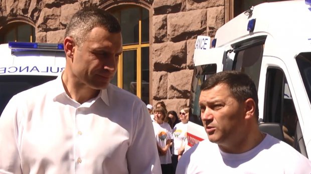 Мертвые владельцы и фиктивные фирмы: шокирующее расследование о коррупции в Киевмедспецтрансе