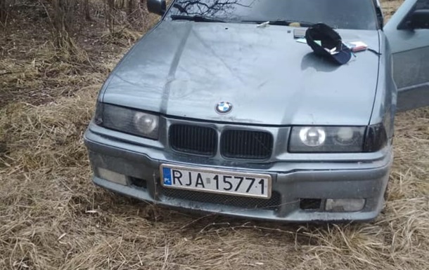 На Днепропетровщине евробляхер бросил гранату в полицейских, есть раненые