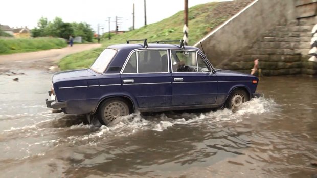 На Львовщине затопило городок: можно ли было предупредить катастрофу