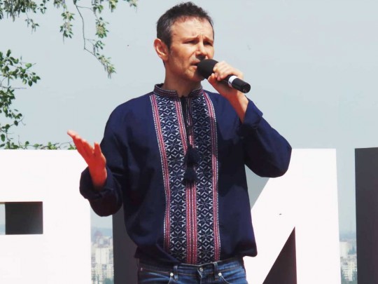 Никаких денег олигархов: Вакарчук раскрыл секреты финансирования своей новой партии