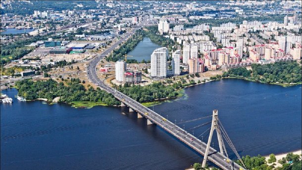 Окружной админсуд Киева отменил переименование проспектов Бандеры и Шухевича в столице