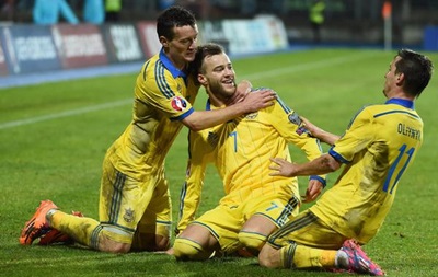 Онлайн матча Люксембург-Украина: хет-трик Ярмоленко - 0:3Сюжет