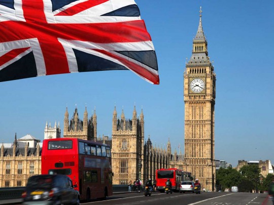 Парламент Британии вновь отверг выдвинутые предложения по Brexit