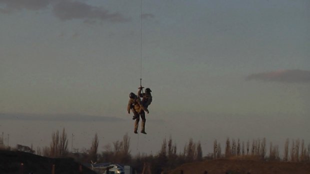 Под Николаевом продолжаются учения морской авиации: фото и видео