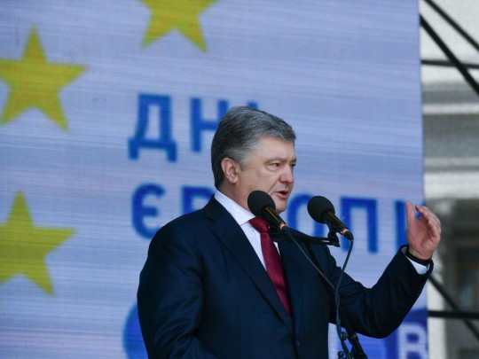 Порошенко дал шесть наставлений Зеленскому