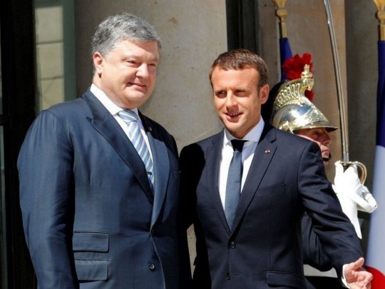 Порошенко и Зеленский в один день встретятся с Макроном