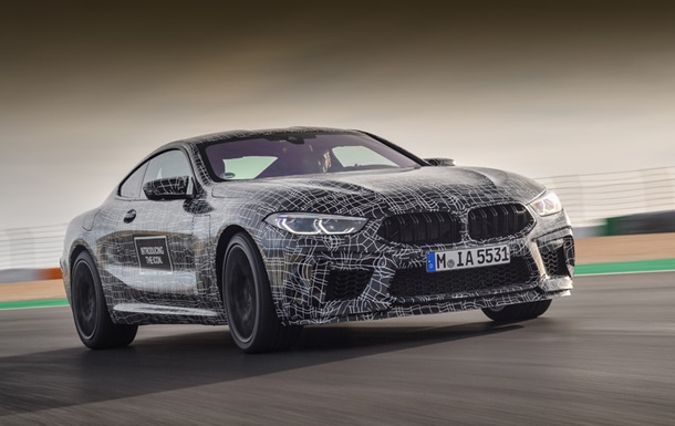 Появились фото мощного спорткупе BMW M8