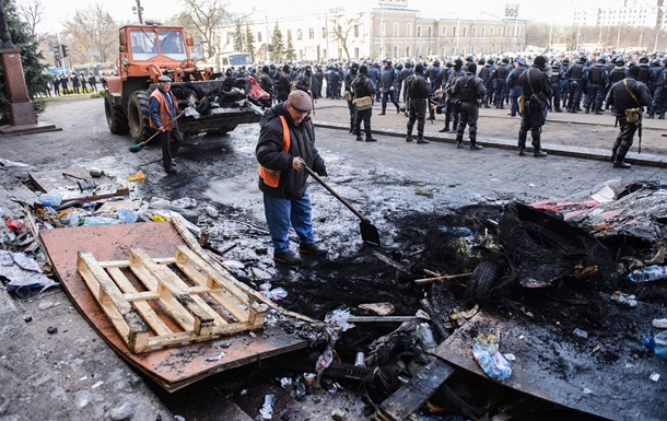 Противостояние на Юго-Востоке: в Луганске пошли на компромисс Сюжет