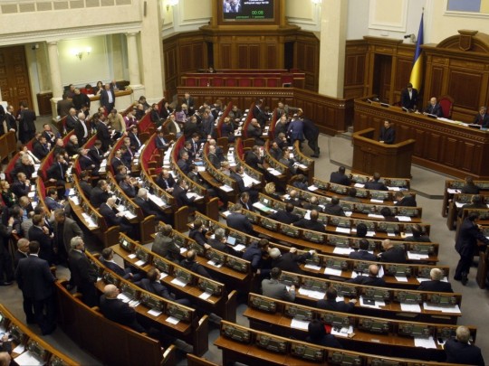 Рада отказалась перенести запуск рынка электроэнергии, — СМИ