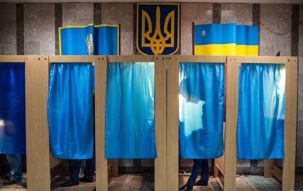 Шанс попасть в Раду есть у пяти партий - соцопрос