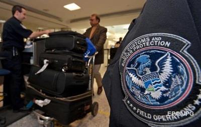 США ужесточают проверку гаджетов в ручной клади