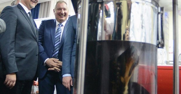 У Путина падает всё: от пепла российской космонавтики до трухи от рейтинга
