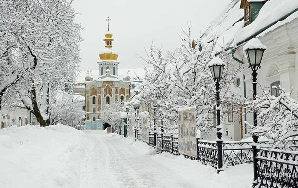 УПЦ МП отстранила 12 киевских священников за переход в ПЦУ