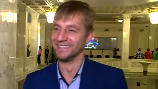 Уже не казак: нардеп Гаврилюк сменил имидж