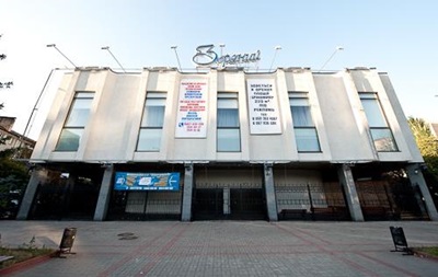 В бывшем штабе Партии регионов снова будет кинотеатр