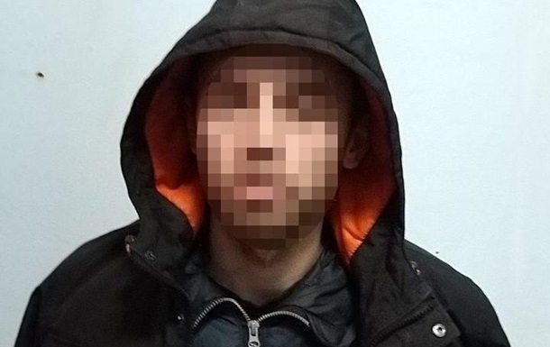 В Киеве задержали подозреваемого в ограблении школьников