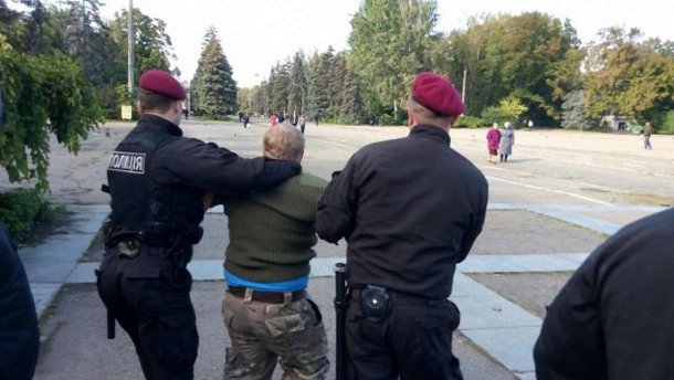 В Одессе произошла стычка между Правым сектором и пророссийскими активистами