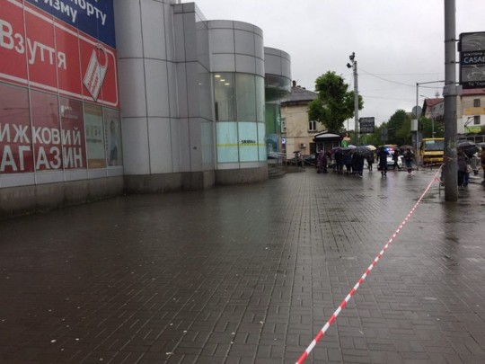 В Украине продолжается волна минирований: взрывчатку ищут в Харькове, Одессе и Львове