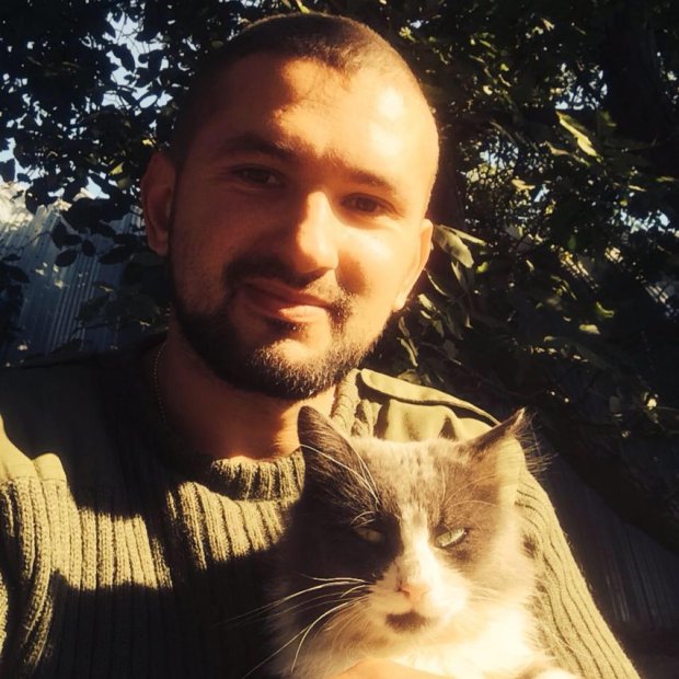 Я засуджував себе, – відверте інтервю з бійцем-гомосексуалом, який воював на Донбасі