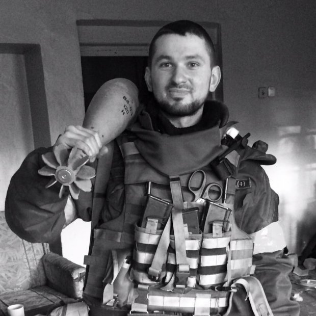 Я засуджував себе, – відверте інтервю з бійцем-гомосексуалом, який воював на Донбасі