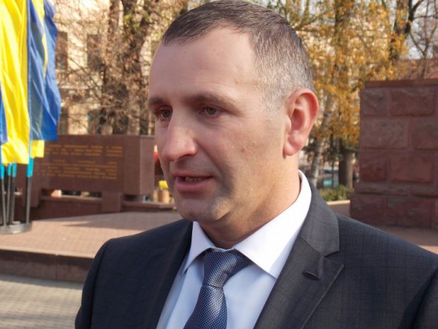 Як політики використовують адміністративний ресурс: реальні приклади
