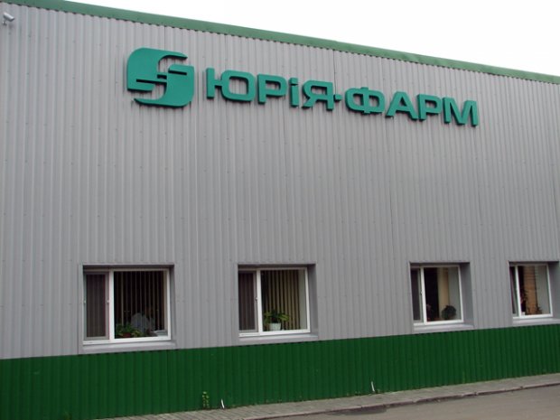 Як при дефіциті зарплатні лікарям вдається накопичувати мільйони готівкою