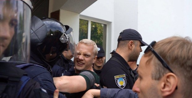 За що мають бути покарані Аваков та Луценко