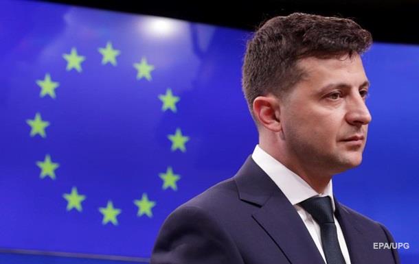 Зеленский намерен посетить в июне Берлин и Париж